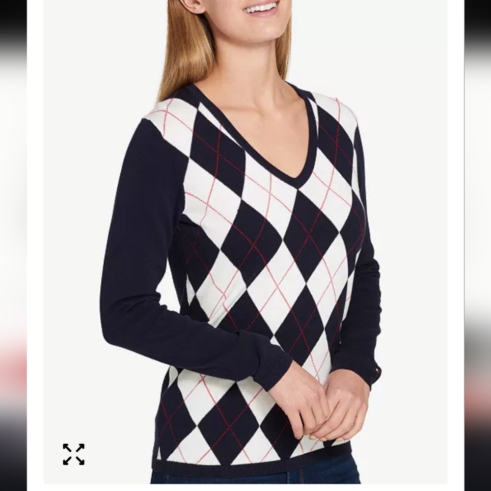 Tommy Hilfiger Classic Argyle V-Neck Sweater Size Medium